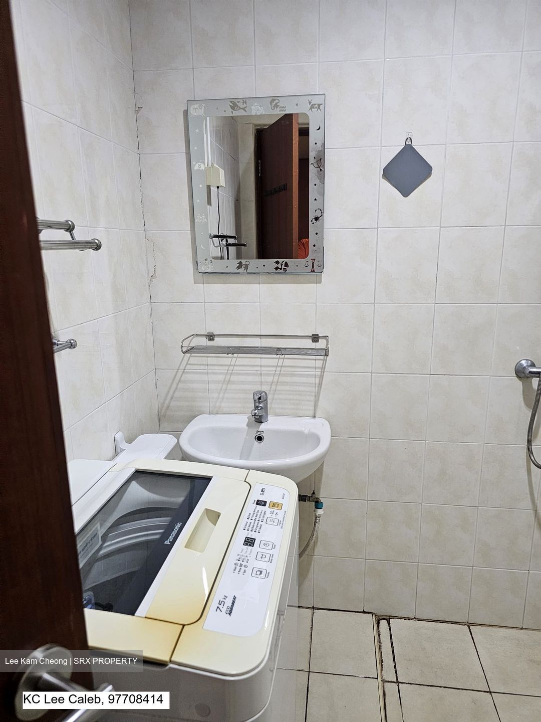 East Coast Road (D15), Apartment #555841261